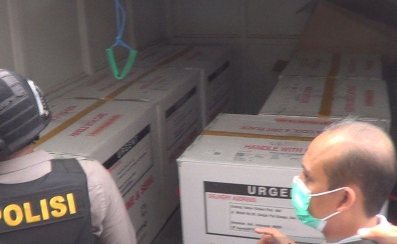 podiumnews.com-Pemprov Bali Distribusikan Vaksin Sinovac ke Kabupaten/Kota